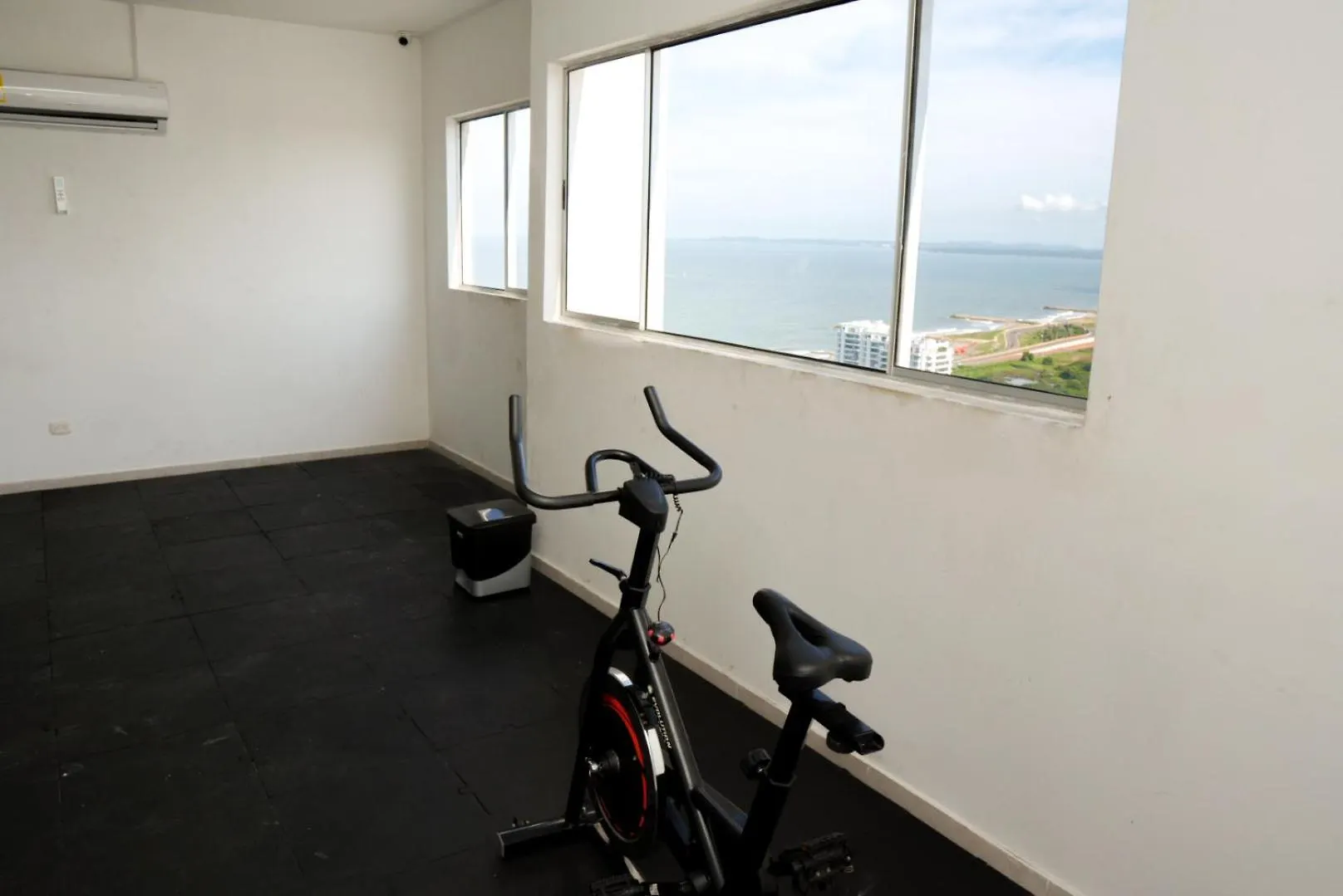 Appartamento Vista Panoramica Al Mar Y Piscina Cartagena